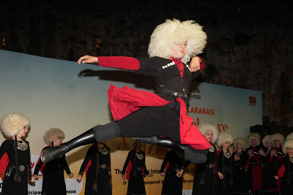 Alanya Uluslararası 4. Halk Dansları ve Müzik Festivali sona erdi