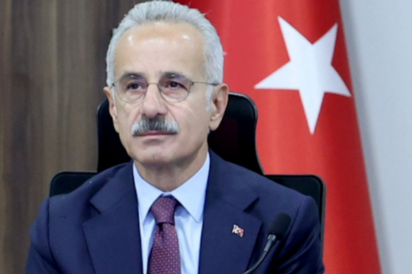 Uraloğlu: Ulaşım ağımızı yüksek hızlı tren hatlarıyla güçlendirmeye devam ediyoruz
