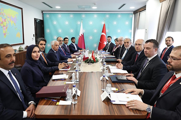 Katar ve Türkiye Ankara’da ilk tur siyasi istişarelerini gerçekleştirdi