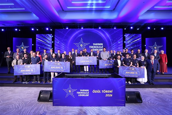 Turkcell’den “Yarının Teknoloji Liderleri”ne 3 milyon 300 bin TL ödül
