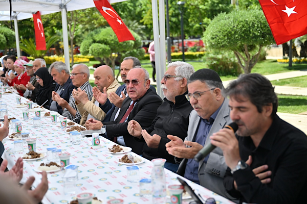 Manisa’da şehitler için anma programı düzenlendi