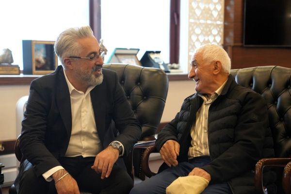 Keçiören’de huzurevi sakinleri ve vatandaşlarla buluşuldu