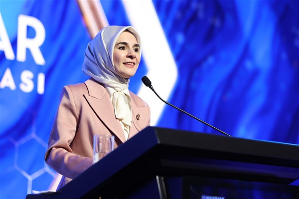Bakan Göktaş, Türkiye Kamu-Sen heyetiyle görüştü