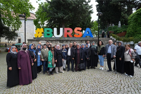 Özel çocuklar Bursa ve Çanakkale’yi gezdi