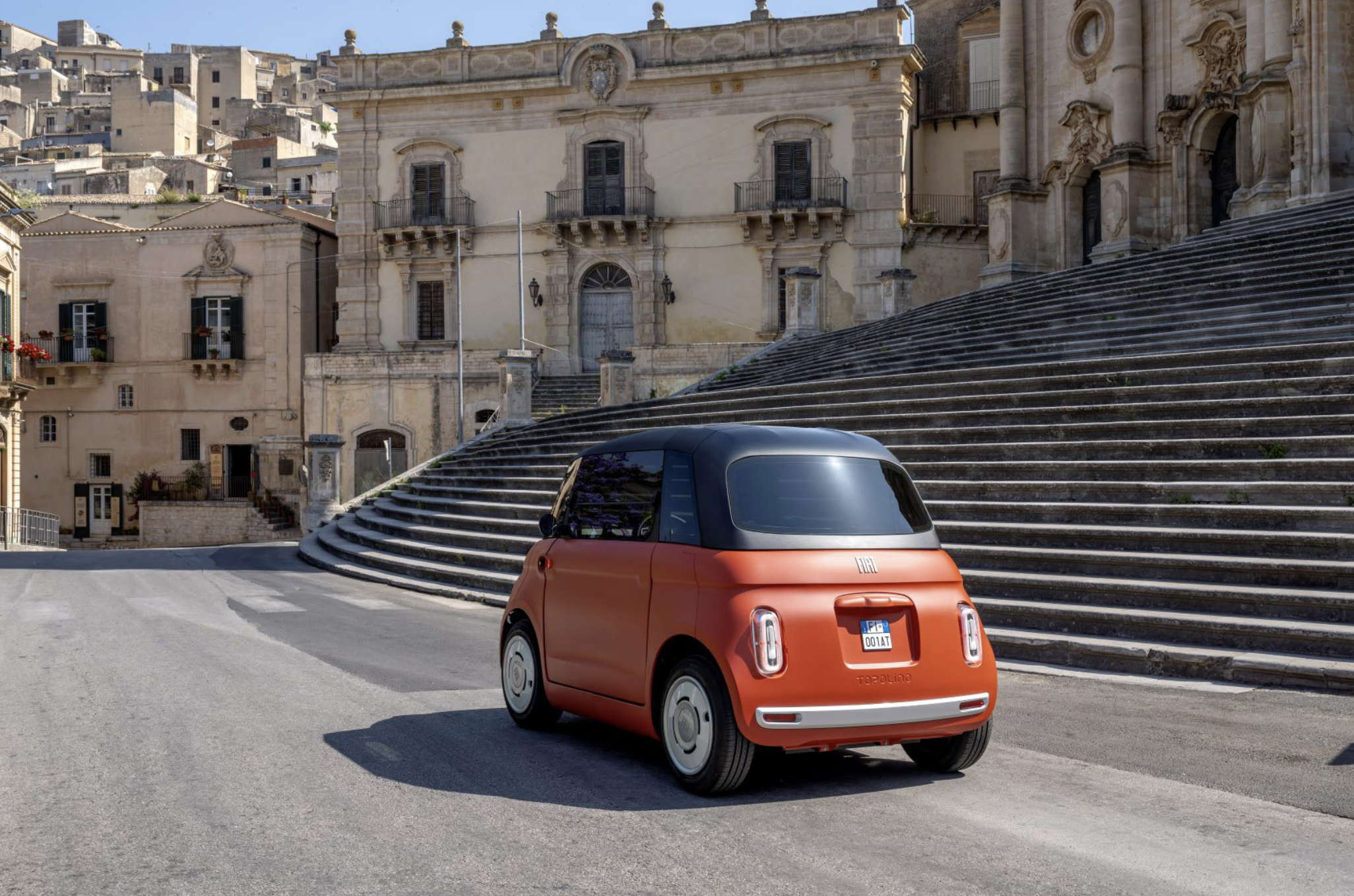 Yeni Fiat Topolino Türkiye’de satışa sunuldu