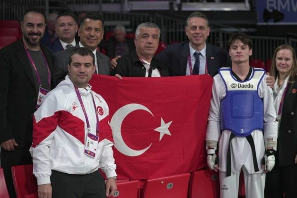 İBB sporlu Taekwondocular Avrupa Şampiyonu oldu