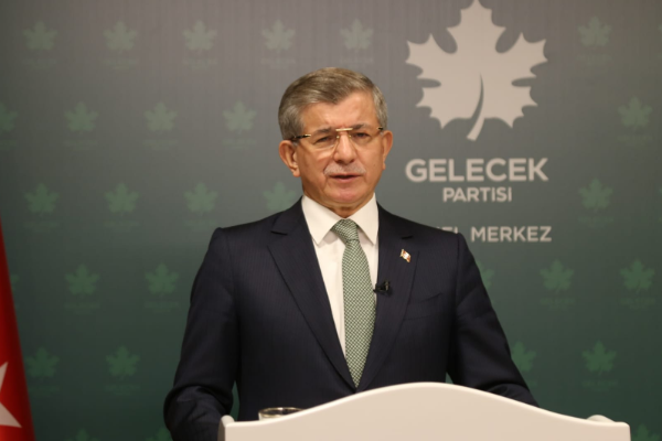 Davutoğlu’ndan Bilgi Üniversitesi tepkisi