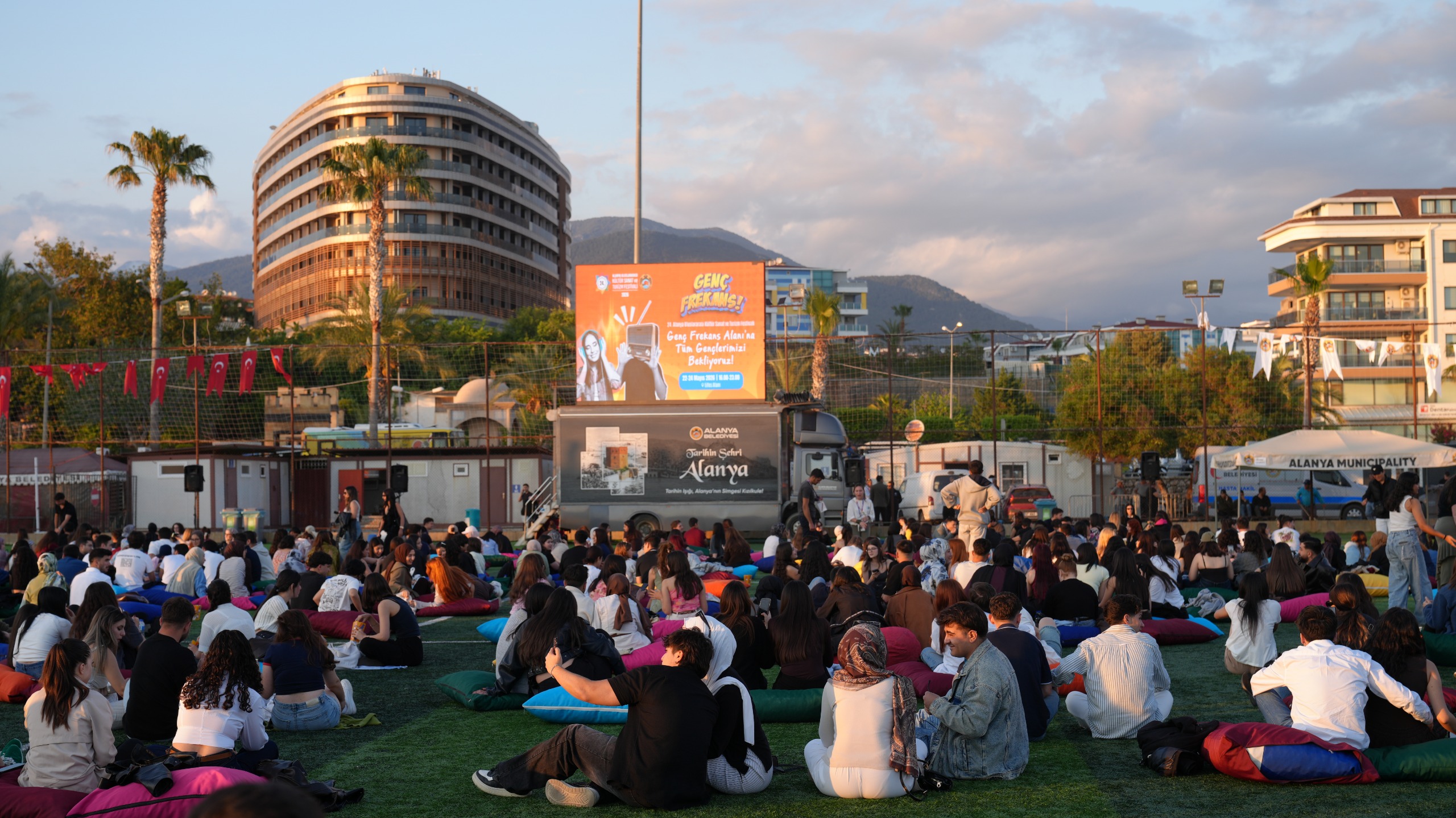 Alanya Gençlik Festivali başladı