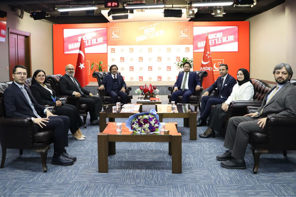 Saadet Partisi’nde bayramlaşma programı gerçekleşti