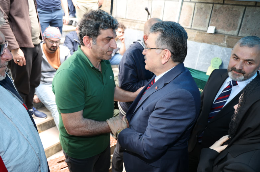 Giresun’da hayatını kaybeden Yıldız ailesi Trabzon’da toprağa verildi