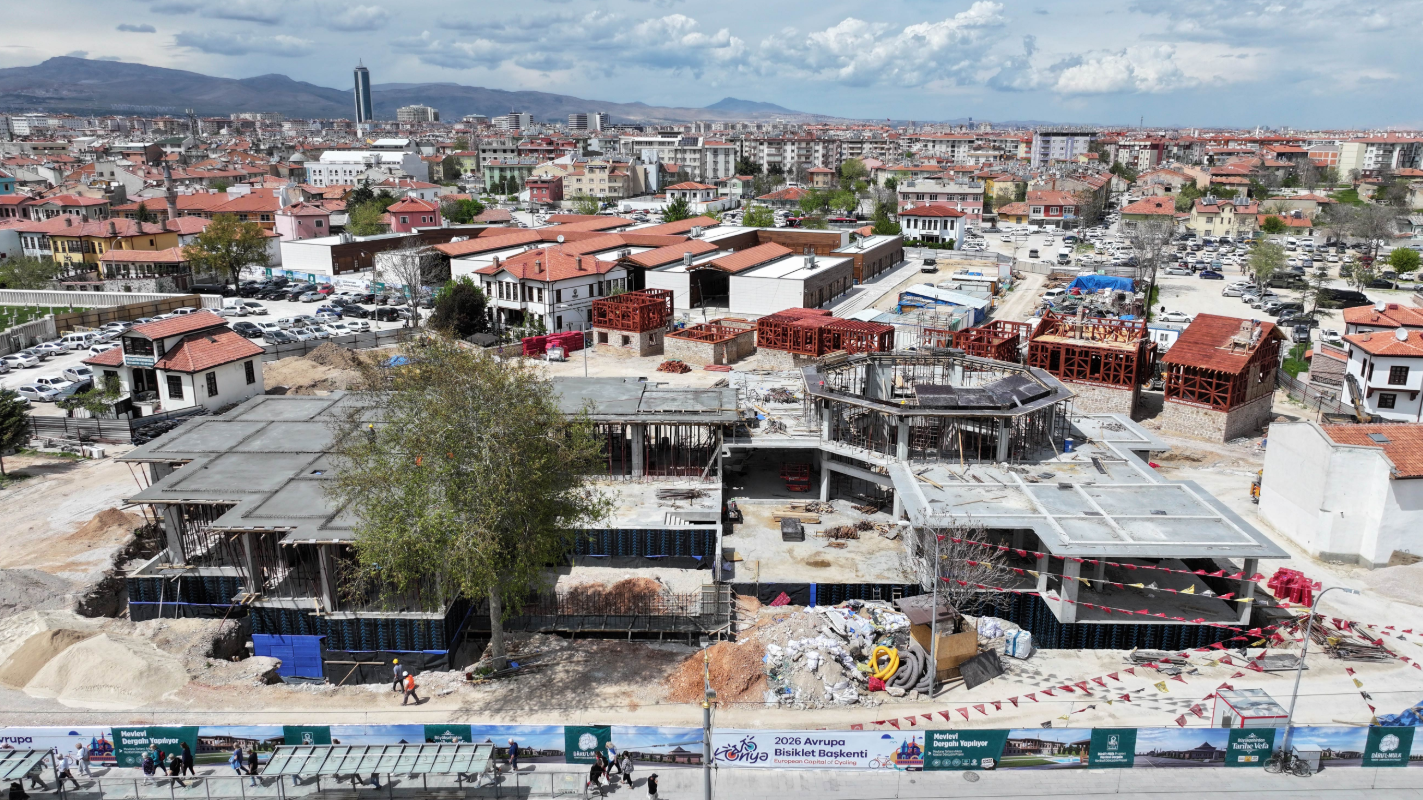 Altay, Mevlana Türbesi Arkası Kentsel Yenileme Projesi inşaatını ziyaret etti