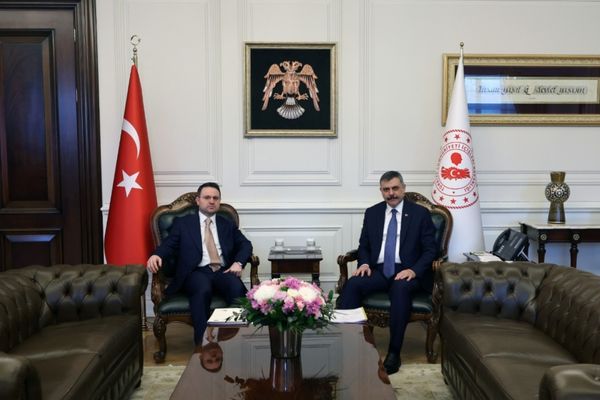 Bakan Çiftçi, Adalet Bakanı Gürlek’i bakanlıkta ağırladı