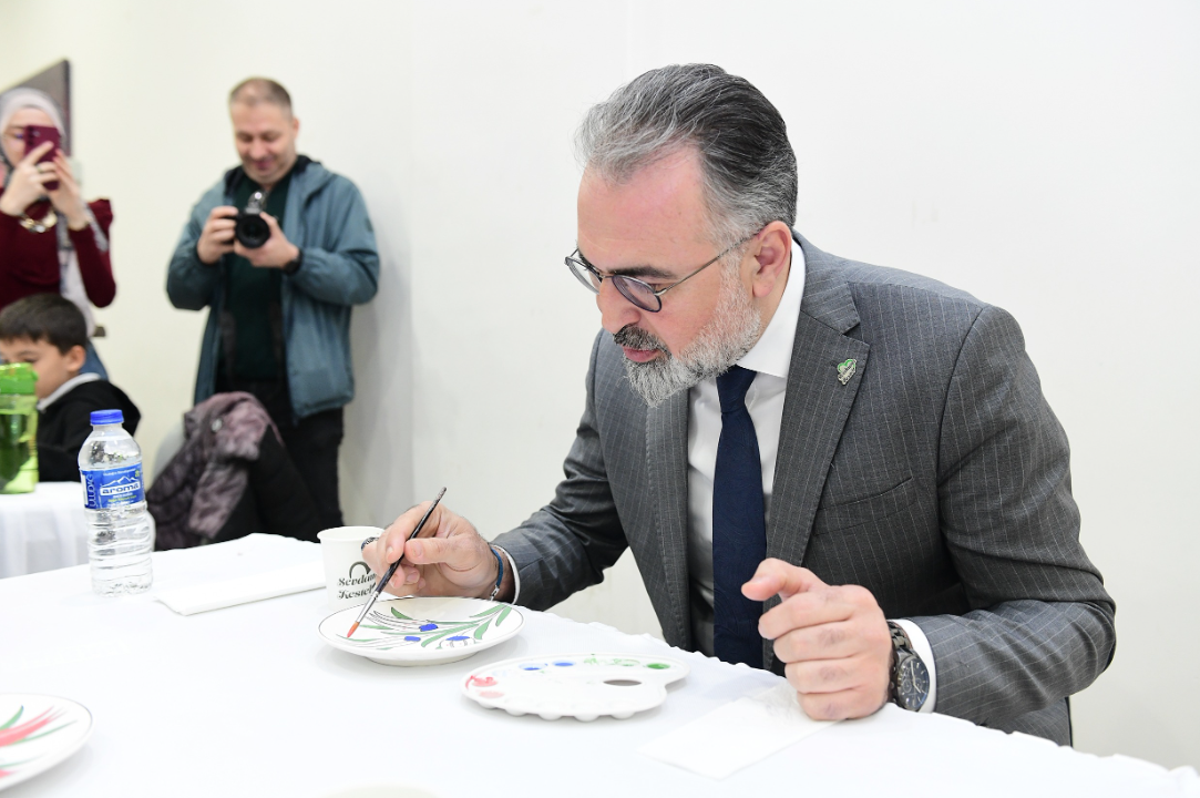 Kestel’de çocuklar ekrandan uzaklaşıp sanatla buluşuyor