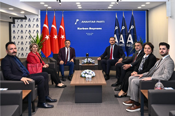 Anahtar Parti ve Gelecek Partisi arasında bayramlaşma ziyareti
