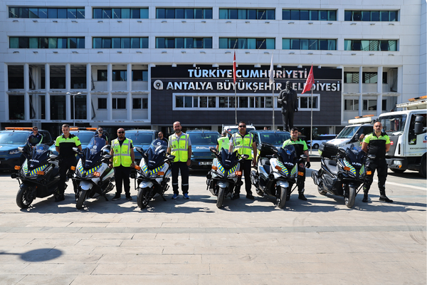 Antalya’da ulaşım için motorize denetim ve müdahale ekipleri kuruldu