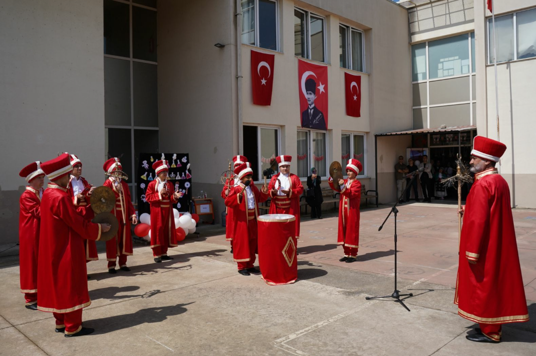 Başkan Aydın, Engelliler Haftası’nda özel bireylerle bir araya geldi