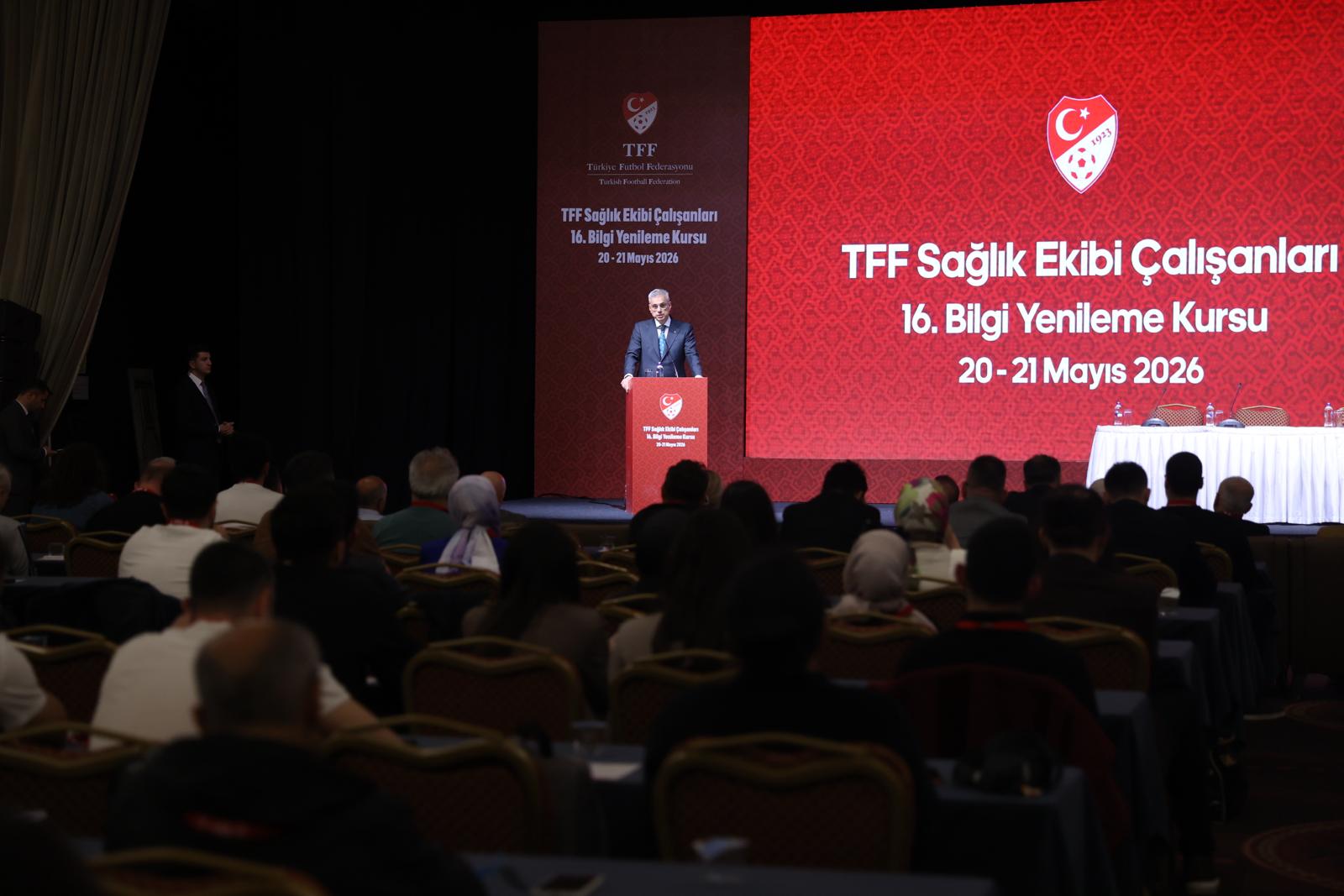 Bakan Memişoğlu, TFF Sağlık Çalışanları Eğitim Programı’na katıldı