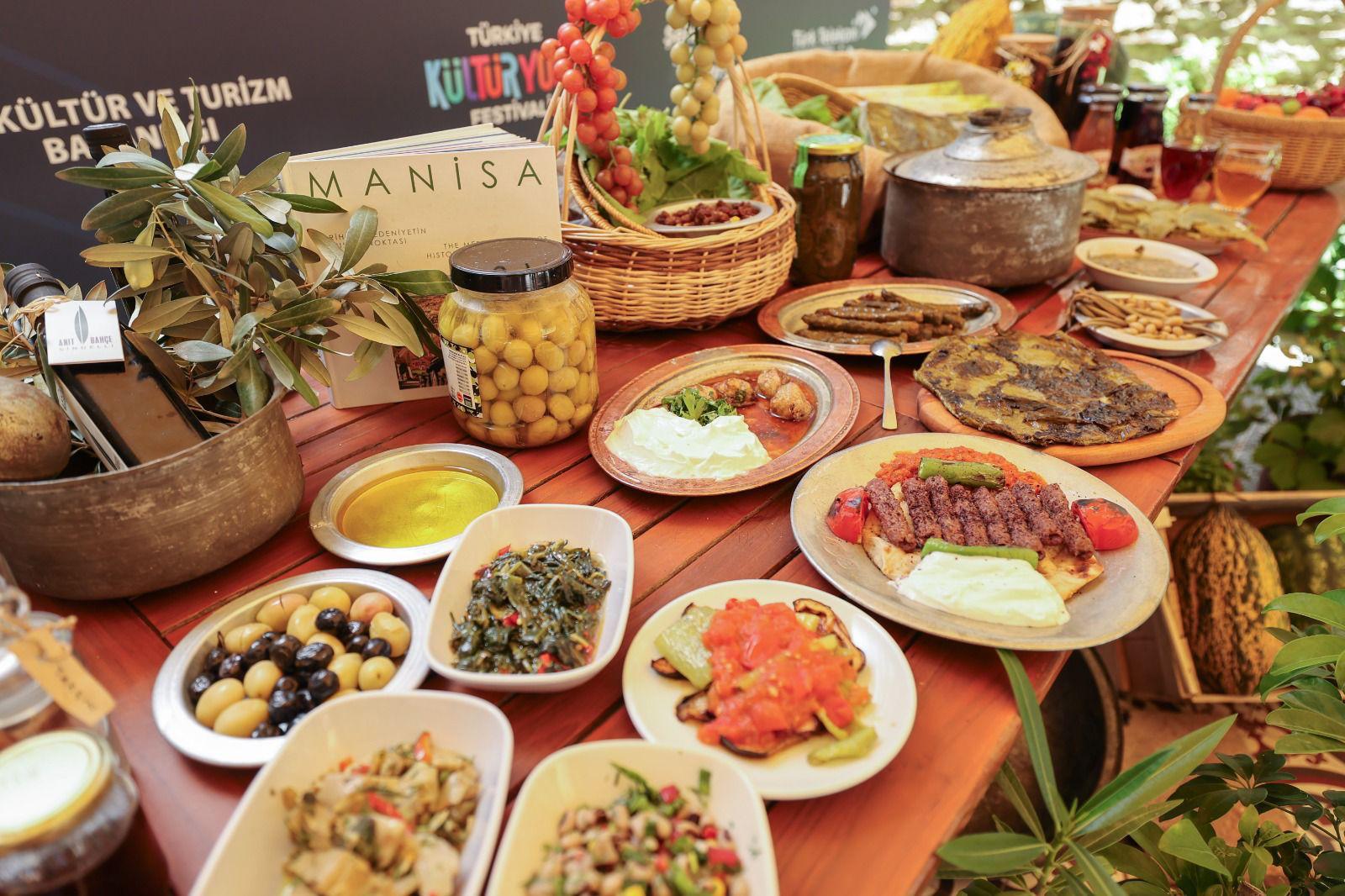 Manisa Kültür Yolu Festivali’nin lezzet yıldızı Manisa Kebabi oldu