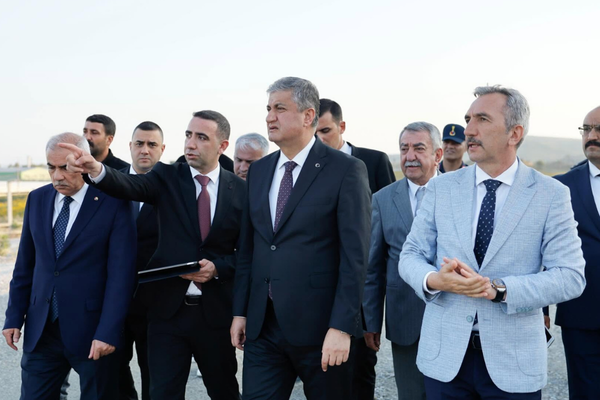 Vali Yavuz başkanlığında Ceyhan OSB Yönetim Kurulu toplantısı gerçekleştirildi