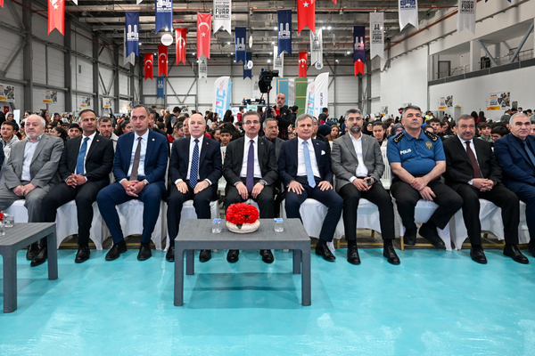 Erzurum’da mesleki ve teknik eğitim fuarı açıldı
