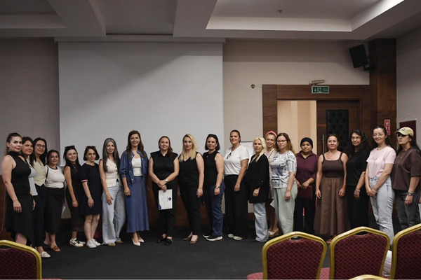 Konyaaltı Belediyesi’nden velilere ilkokula uyum semineri