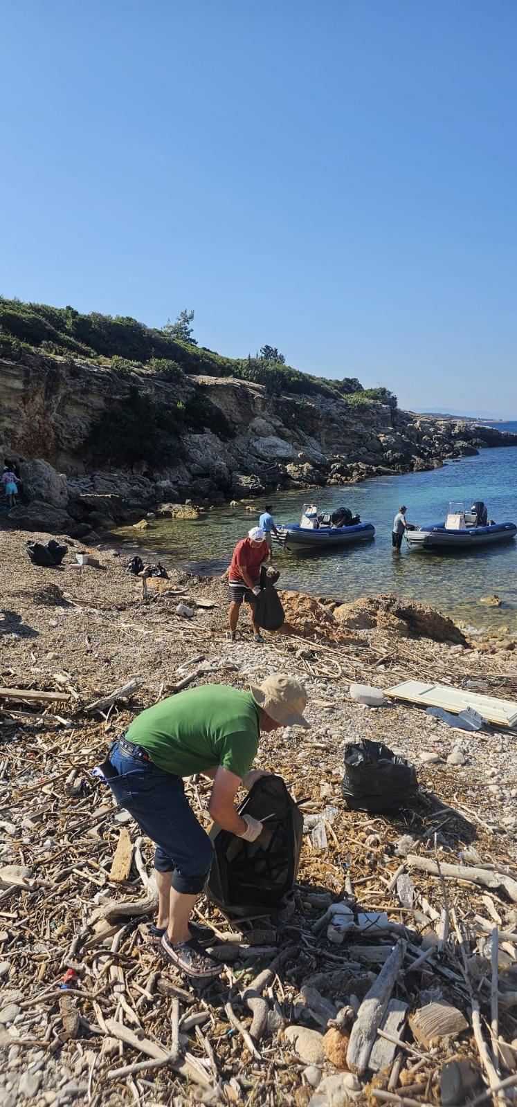 Teos Marina Dünya Çevre Haftası’nda bir kez daha sahadaydı