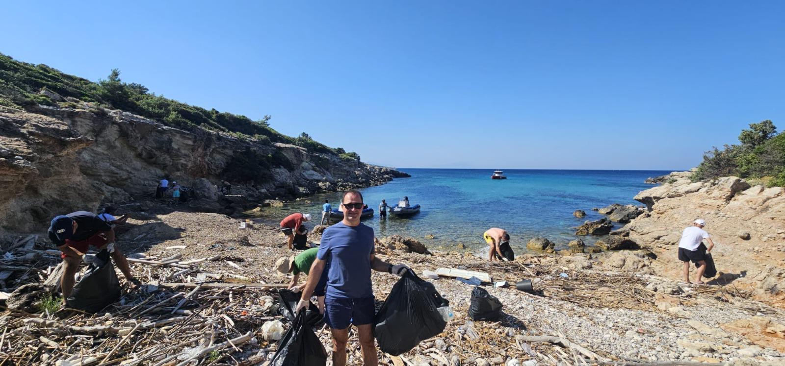 Teos Marina Dünya Çevre Haftası’nda bir kez daha sahadaydı