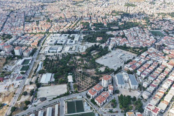 İzmir Buca’ya 22 bin metrekarelik Yeni Kent Parkı geliyor