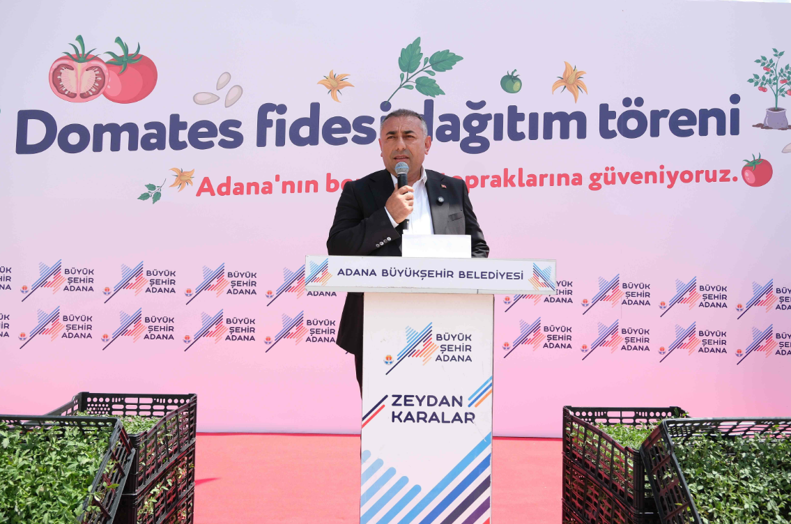 Adana’da üreticilere 200 bin domates fidesi desteği