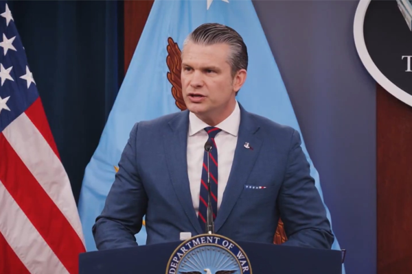 Hegseth: D-Day plajlarına saldıran askerlerin cesaretini onurlandırdık