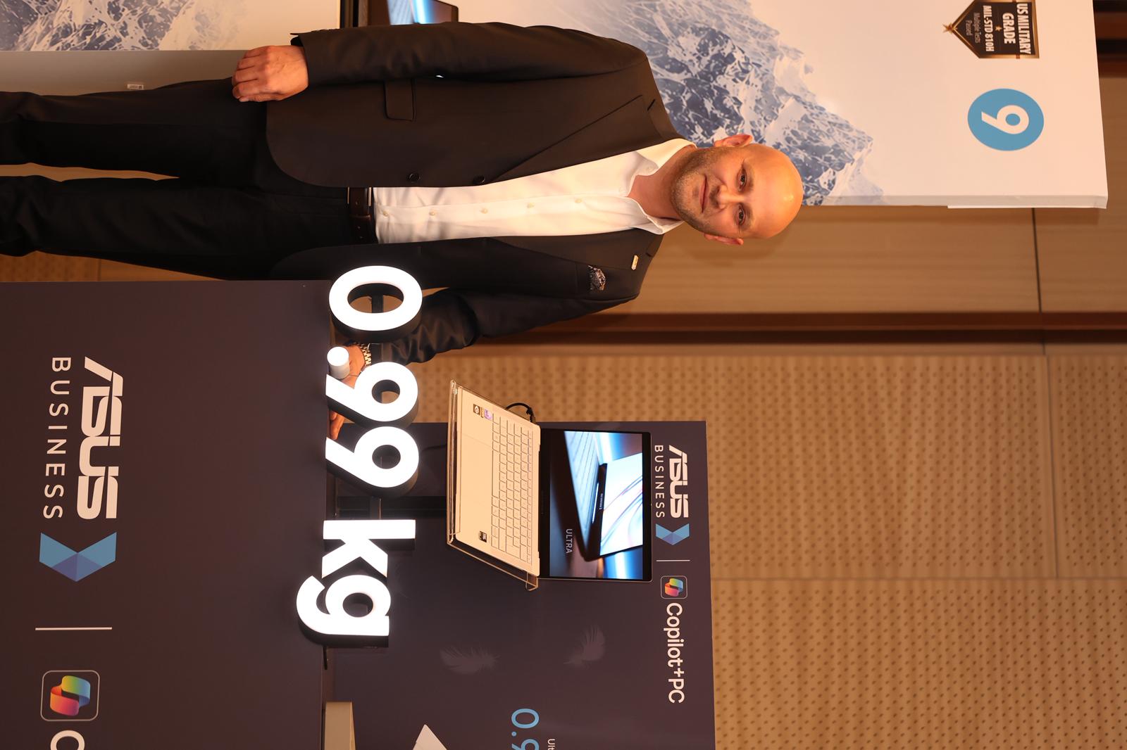 ASUS Business Türkiye kurumsal pazarda hız kesmiyor!