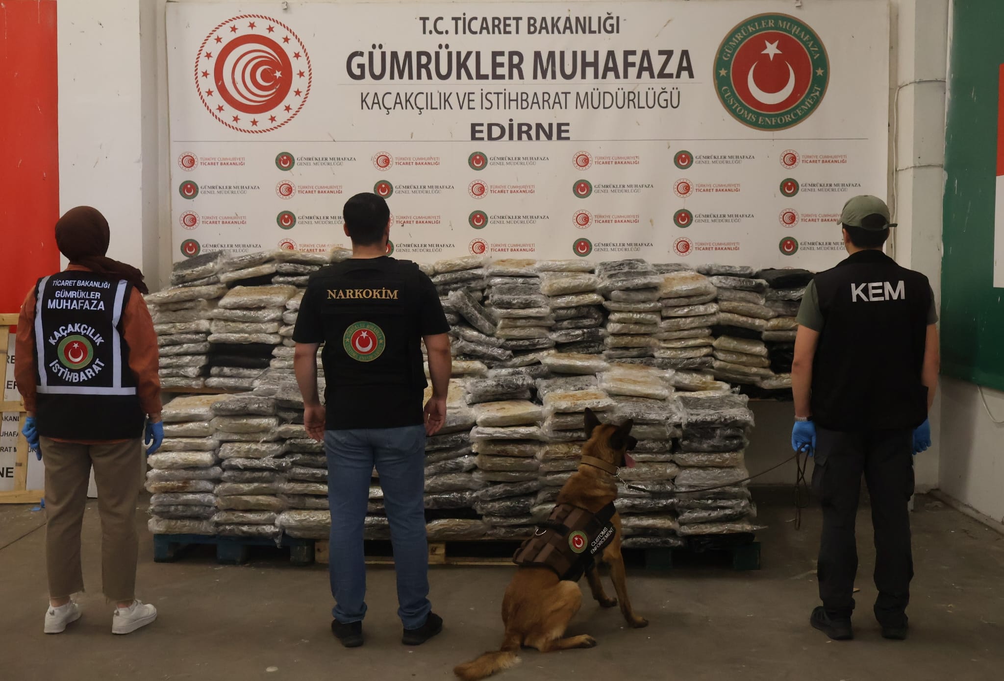 Kapıkule’de 1 milyar liralık uyuşturucu ele geçirildi