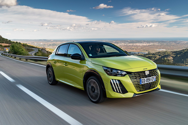 Peugeot Temmuz kampanyasında 0 faizli kredi ve düşük faizli finansman seçenekleri sunuyor
