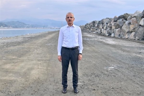 Uraloğlu: Şehit yakınları ve gazilere teorik havacılık eğitimleri ücretsiz sunuluyor