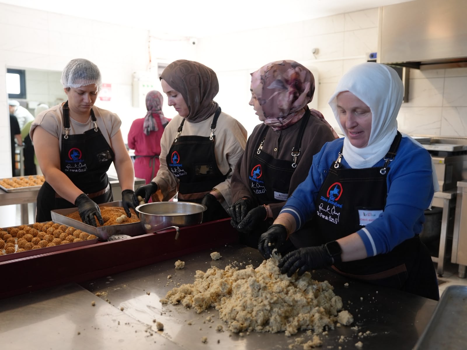Düzce’de mutfak akademisi kursiyerleri tadım günü düzenledi