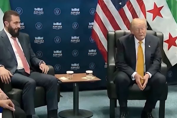 Trump: Suriye’yi terör sponsoru listesinden çıkaracağım