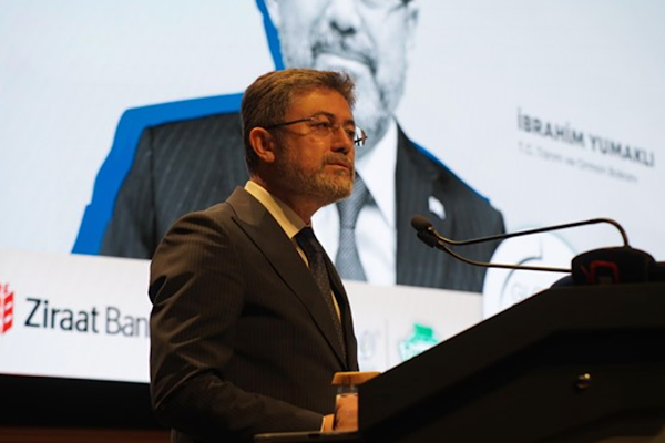 Yumaklı: İspanya’daki orman yangınları için 2 yangın söndürme uçağı görevlendirildi
