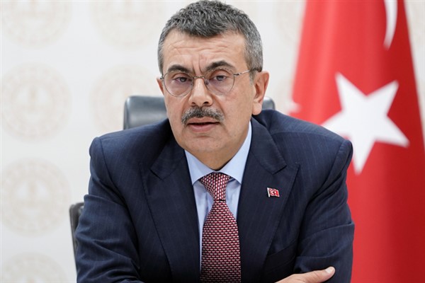 Tekin: Eğitim, bir milletin geleceğine yapılan en kıymetli yatırımdır