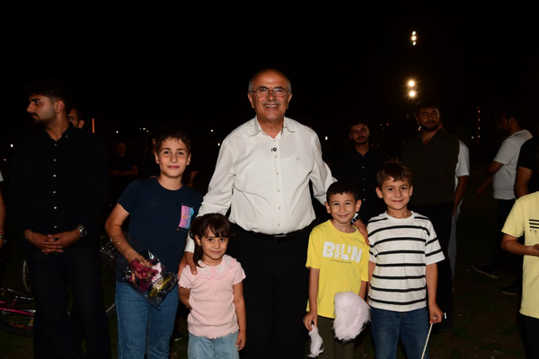 Malatya Büyükşehir Belediye Başkanı Er, vatandaş ve çocuklarla buluştu