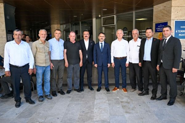 Vali Aktaş, Karamürsel muhtarlarıyla bir araya geldi