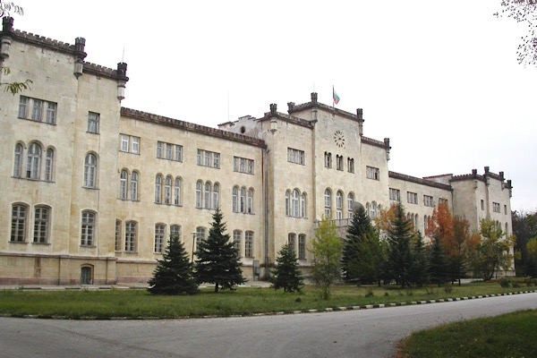 Rakovski Askeri Akademisi mezuniyet töreni düzenliyor