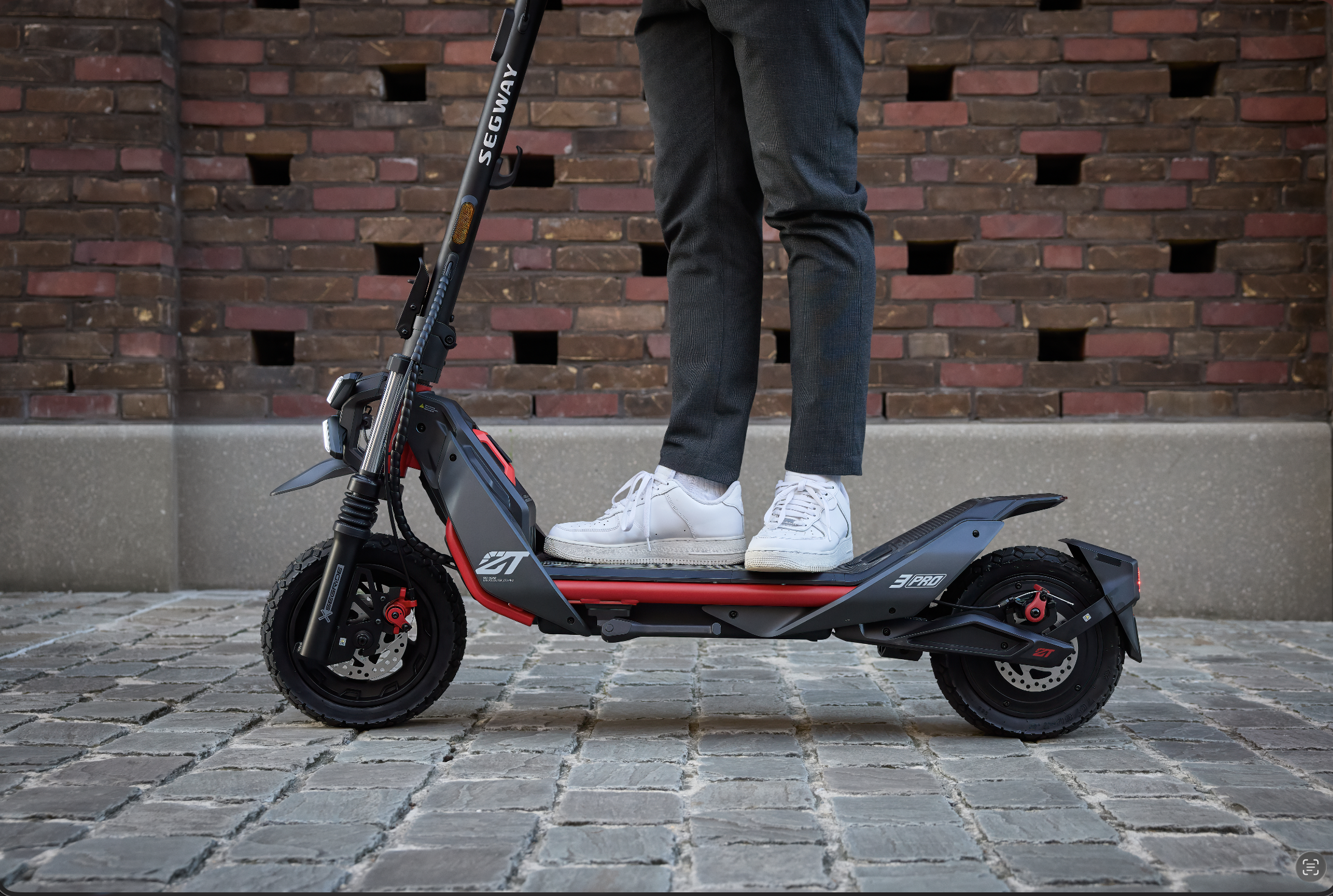 SEGWAY, ZT3 Pro ve Max G3 ile şehrin hızına ayak uyduruyor