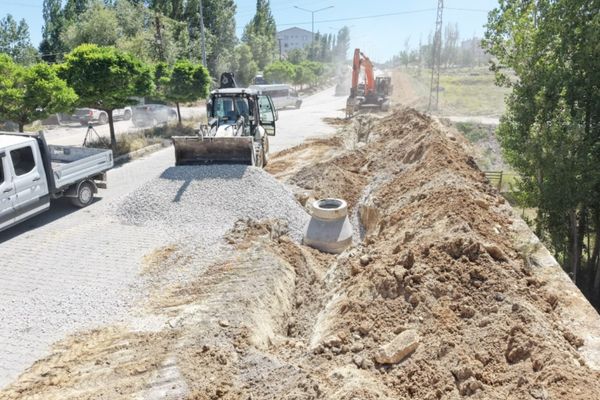 Başkale’de altyapı yatırımında sona yaklaşıldı