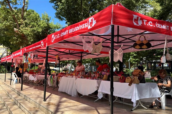 İzmit’te kadın girişimcilere Yenicuma’da satış imkanı