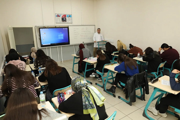 Genç KAYMEK 2026 LGS ve YKS sonuçlarında başarı elde etti