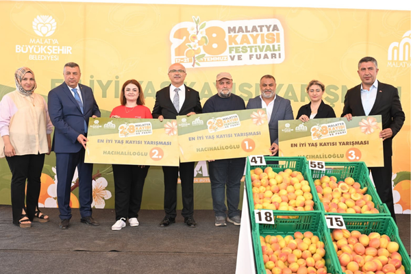 Malatya’da “En İyi Yaş Kayısı Yarışması” düzenlendi