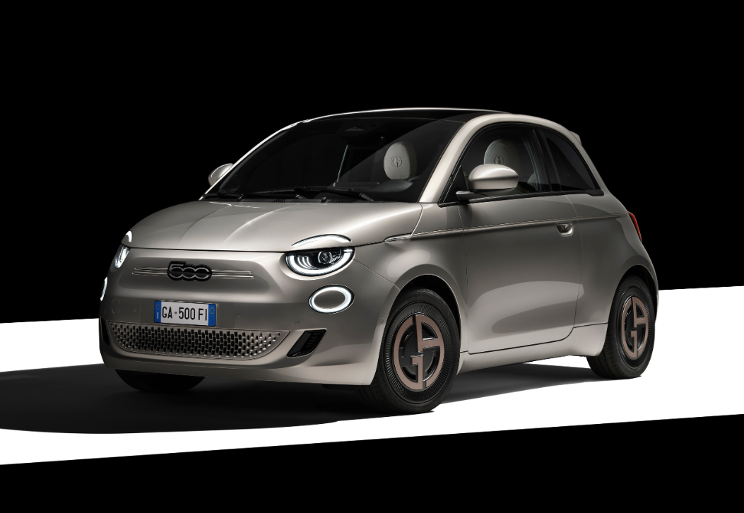 Sınırlı sayıda Fiat 500e Giorgio Armani Collector’s Edition yeniden Türkiye’de