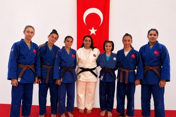 Osmangazi Belediyespor’dan Avrupa Kupası’na 6 milli judocu
