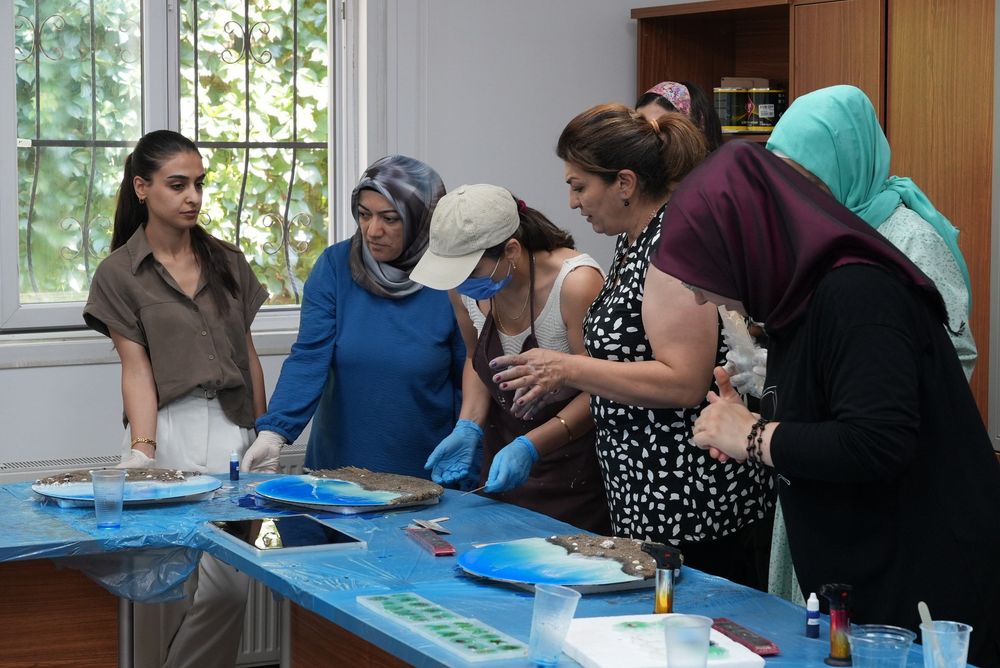 Diyarbakır’da kadınlar için Epoksi Atölyesi açıldı