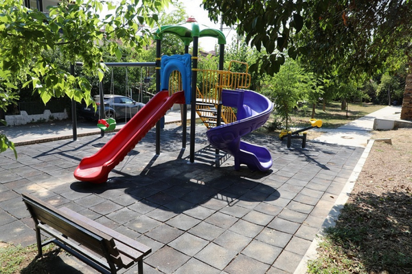 Menderes’te sahil parkları yenilendi